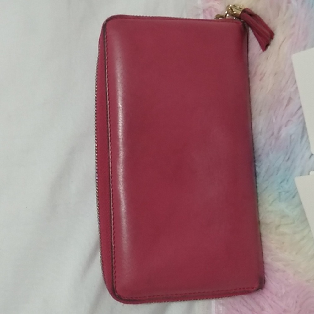 Gucci Soho Magenta Large pebble calf skin zip around Wallet With COA - Picture 6 of 16